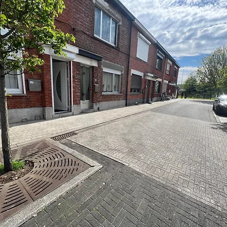 Nice Accommodati On 5 Minutes From The Center Mechelen Exterior photo