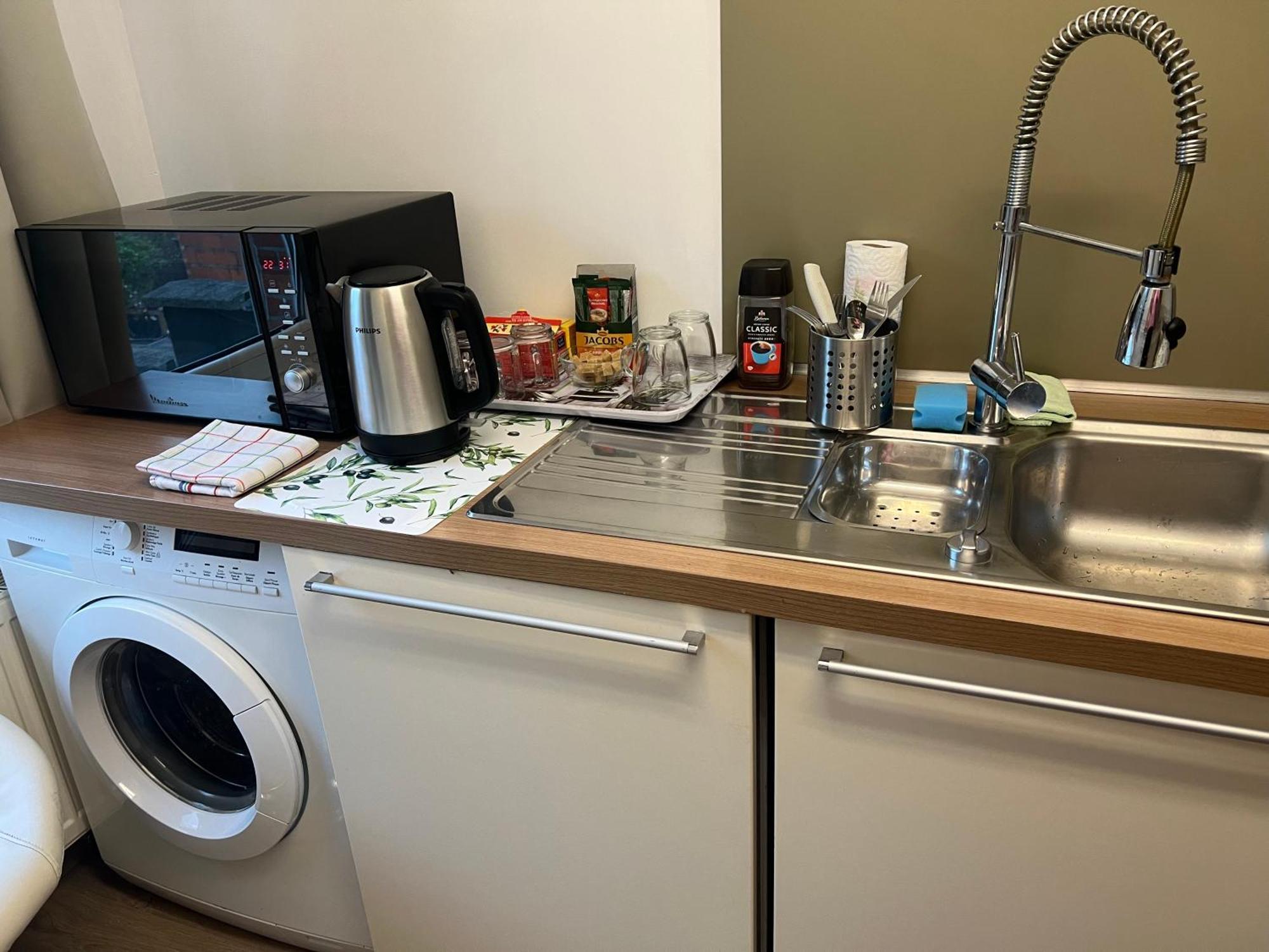 Homestay Accommodati On 5 Minutes From The Center Mechelen